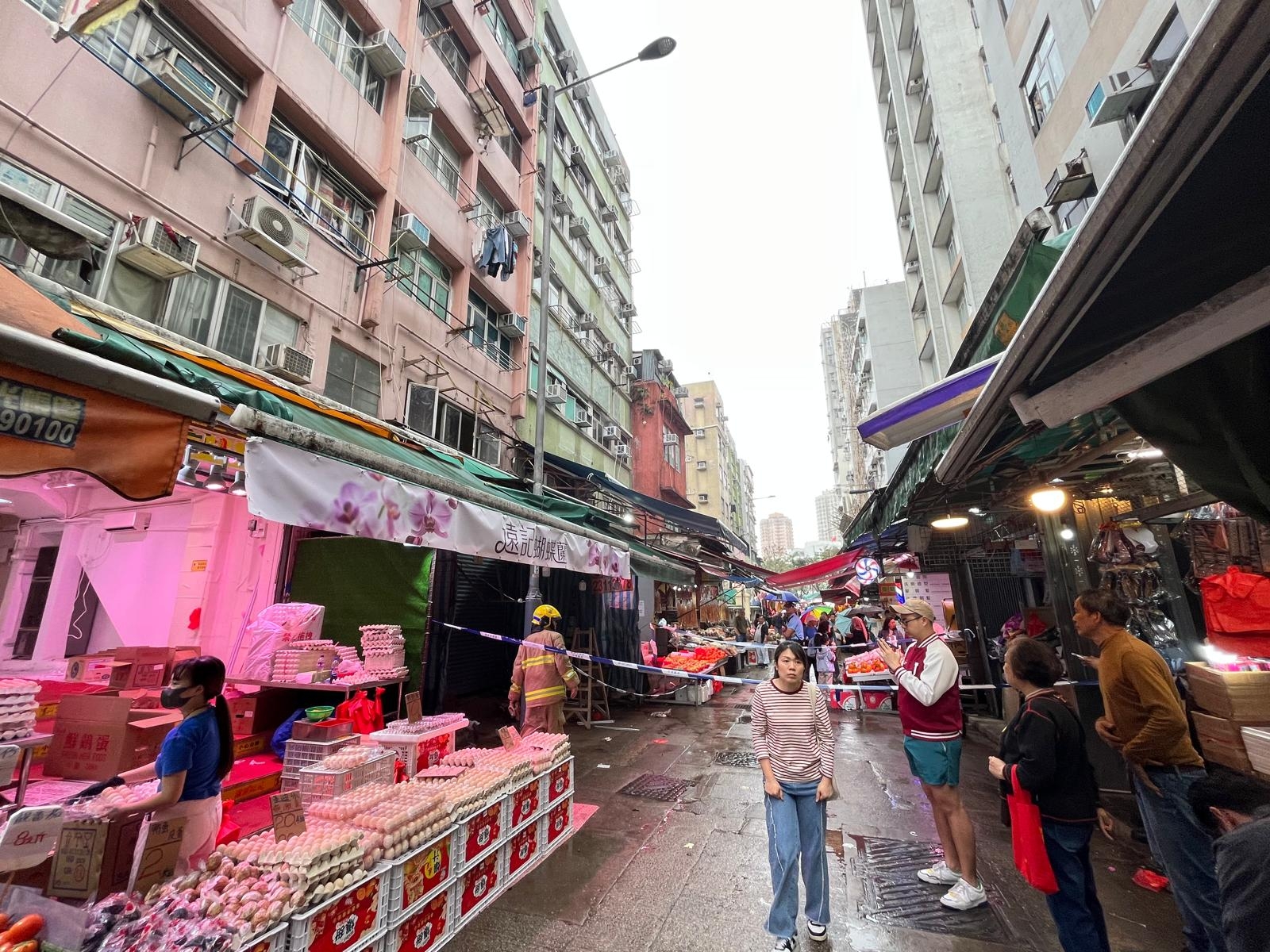 東張西望報料｜大埔富善街有單位氣體爆炸　震碎玻璃窗有鋁窗「跌落街」