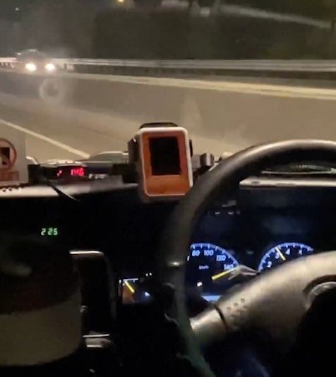 的士北大嶼山公路超速行150公里