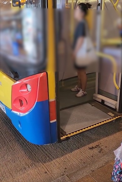 中環操普通話女士疑「打尖」大戰城巴車長　司機被罵後靠1招K.O