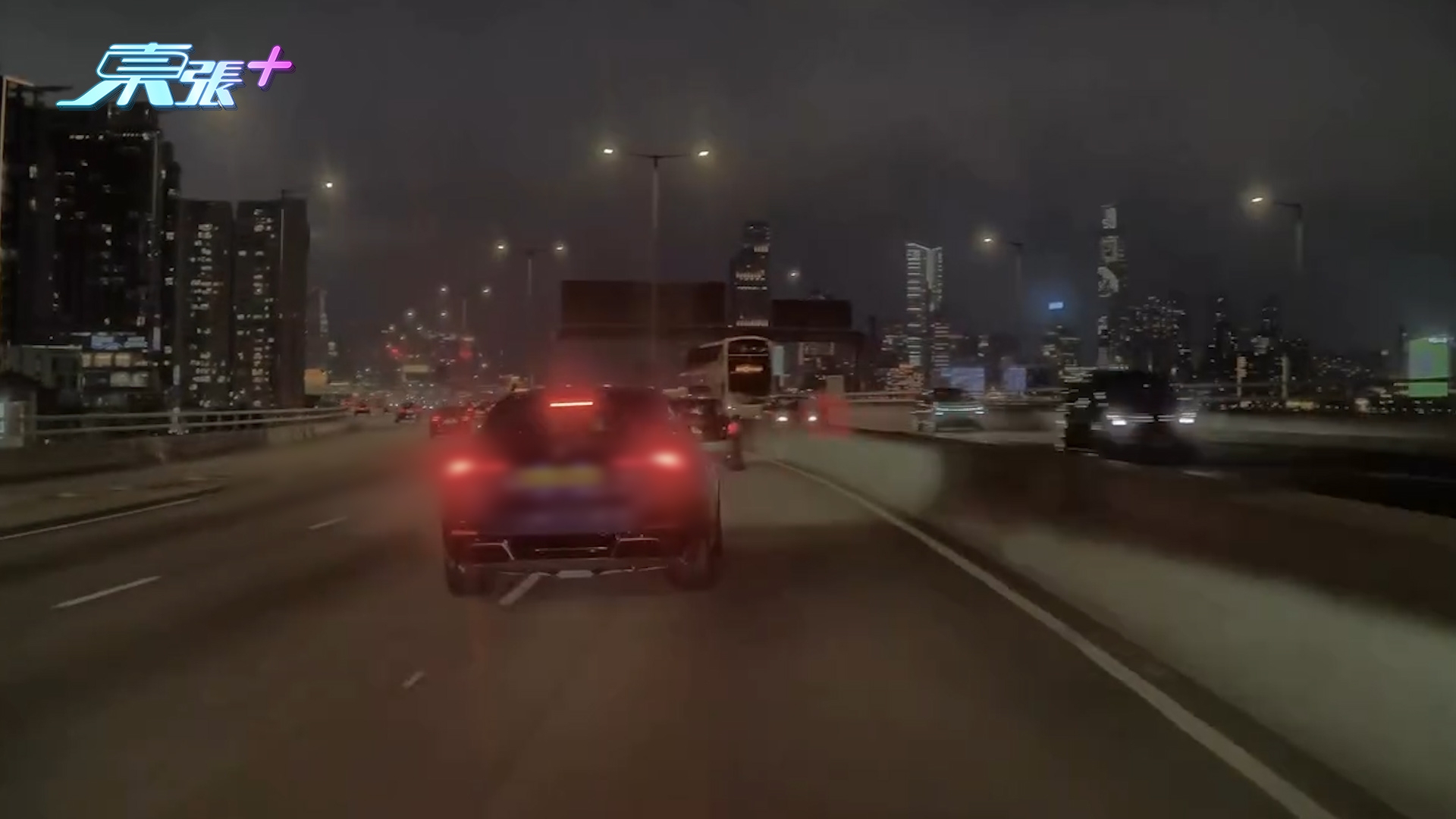 車Cam直擊｜東區走廊BMW寶馬學「烈火戰車」　最後跣呔甩尾險玩死後車