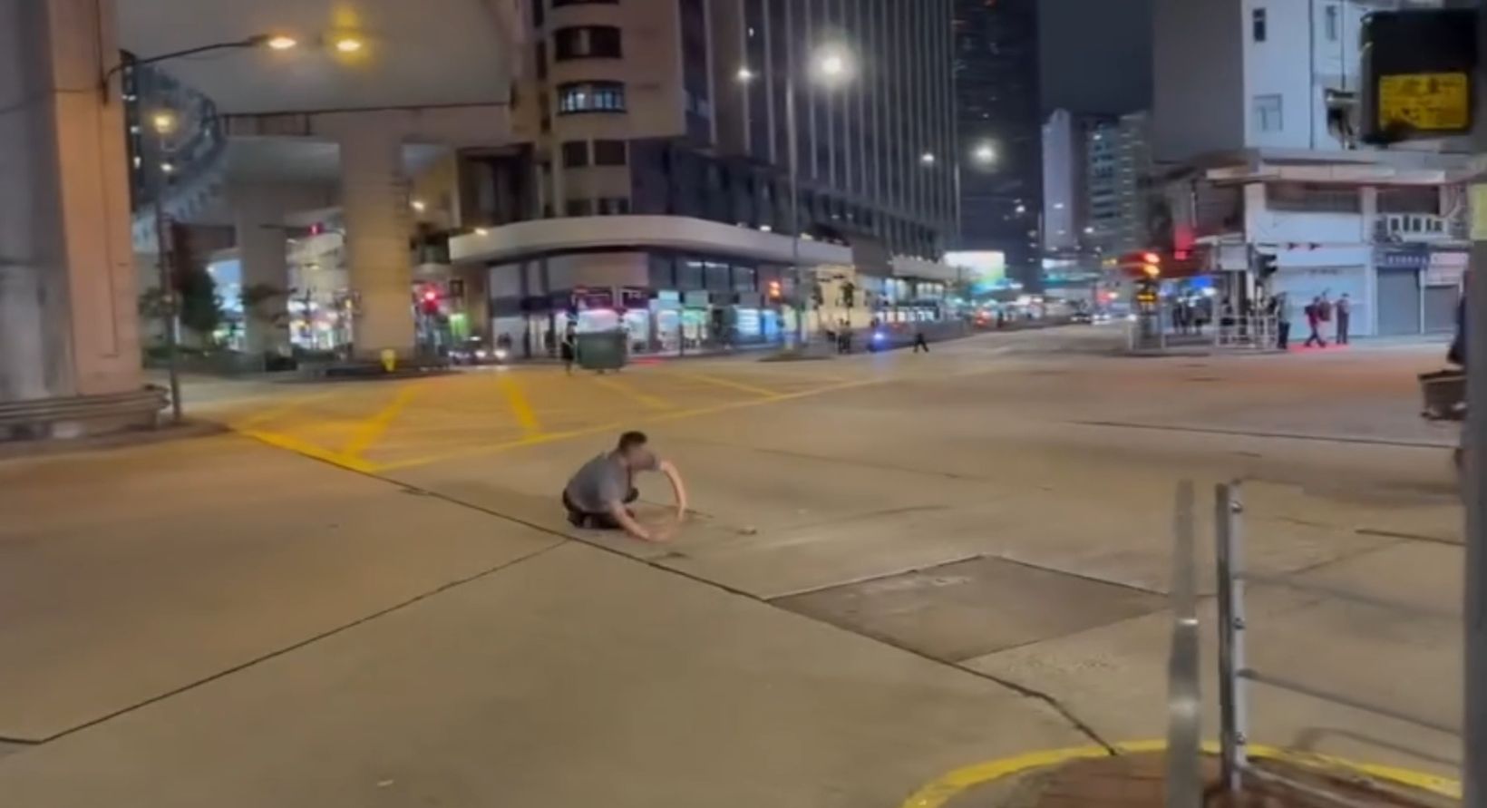 太子的士司機VS單車男爆追逐戰