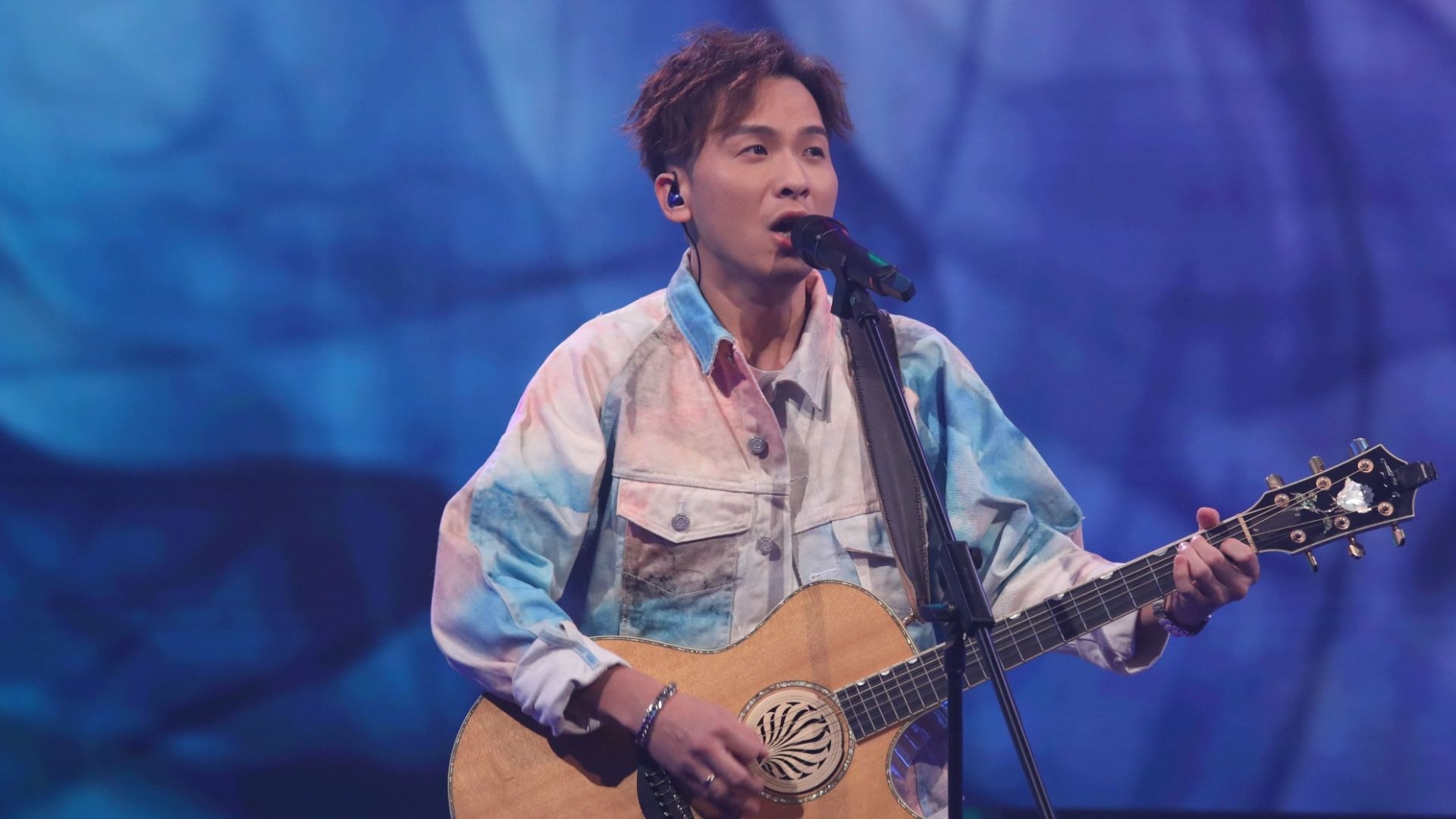 周吉佩畀舒文要求重唱，到底係好事定壞事？