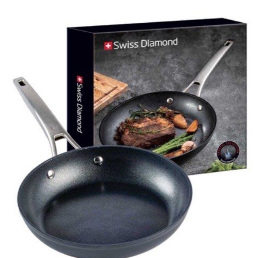 全新 SWISS DIAMOND 24cm 煎炒鍋 FRY PAN（清貨。最後一隻）
