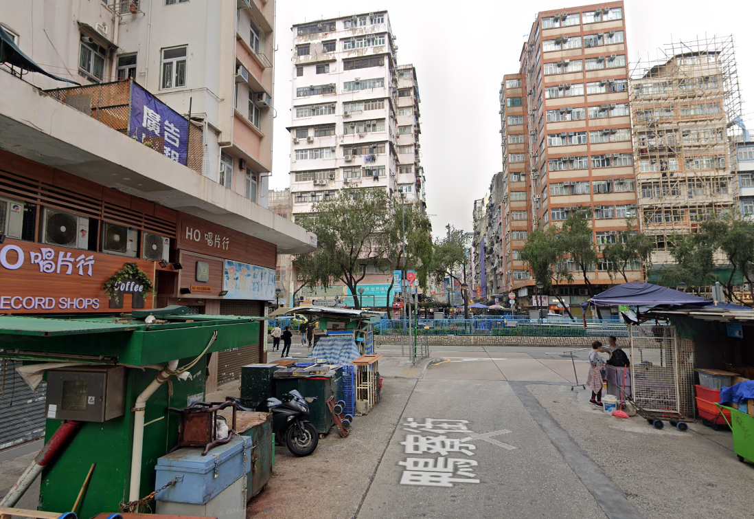 鴨寮街130號對開的街頭。(Google地圖截圖)