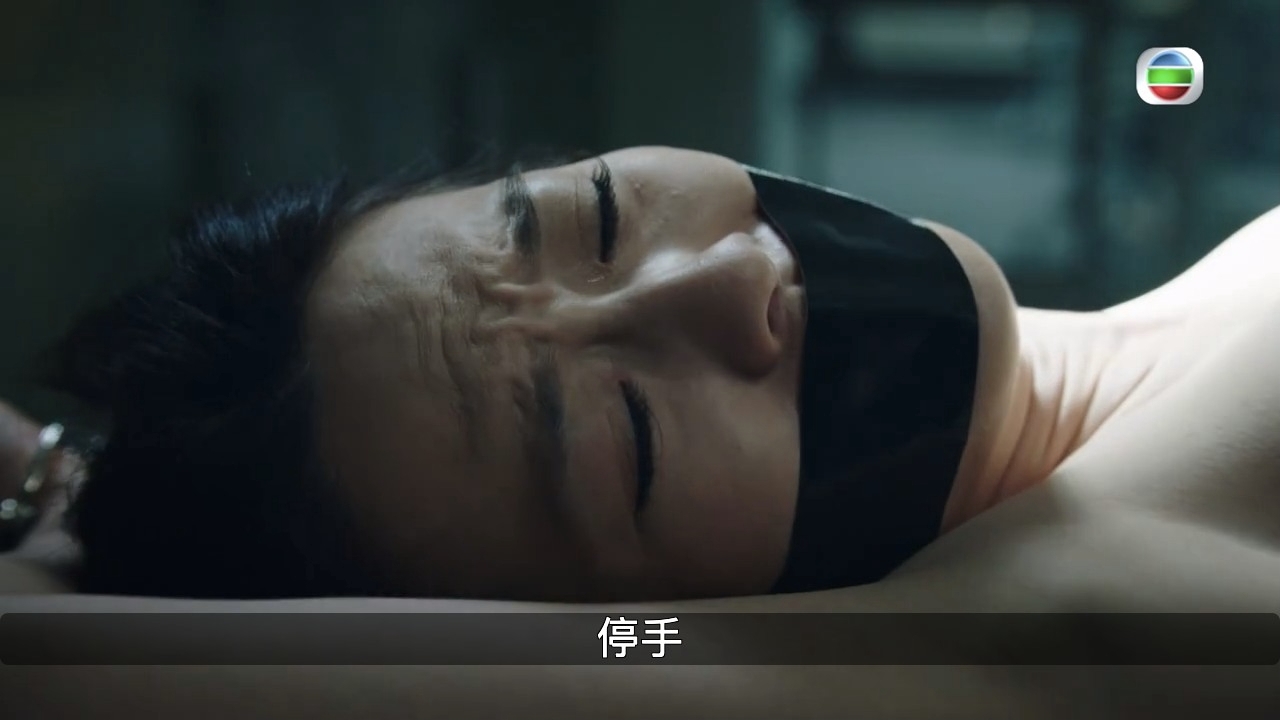 蔡潔話衣衫單薄下瞓喺金屬床，又凍又要喊足成日，所以非常難忘呀
