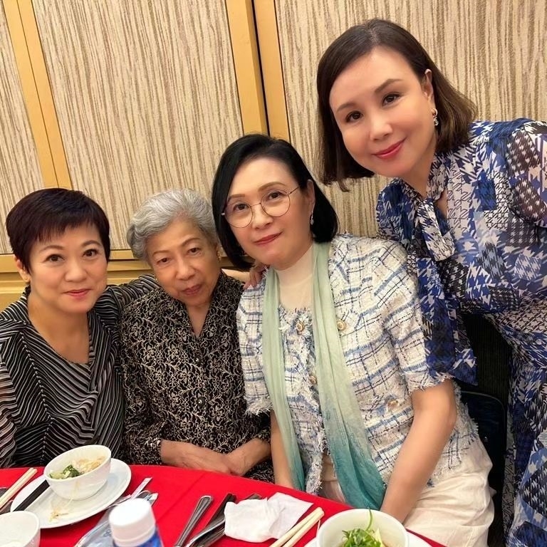 息影後嘅呂有慧生活低調，間中出席聚會。