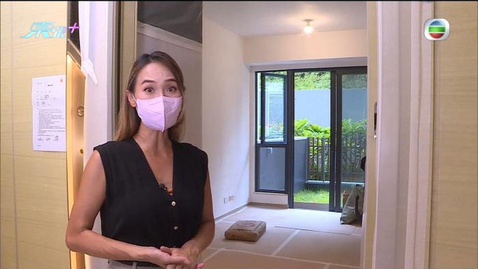 買樓樓高少咗一截 複式夢碎苦業主群大控訴