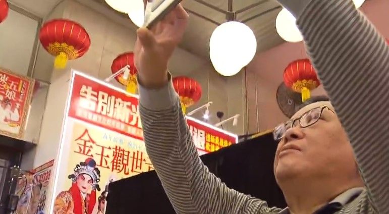 新光戲院熄燈落閘告別