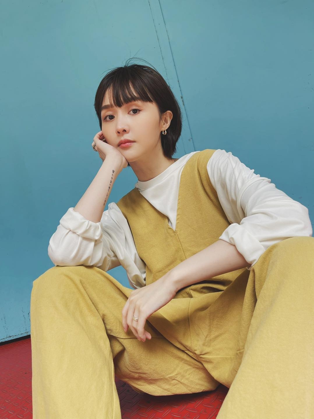 No photo description available.