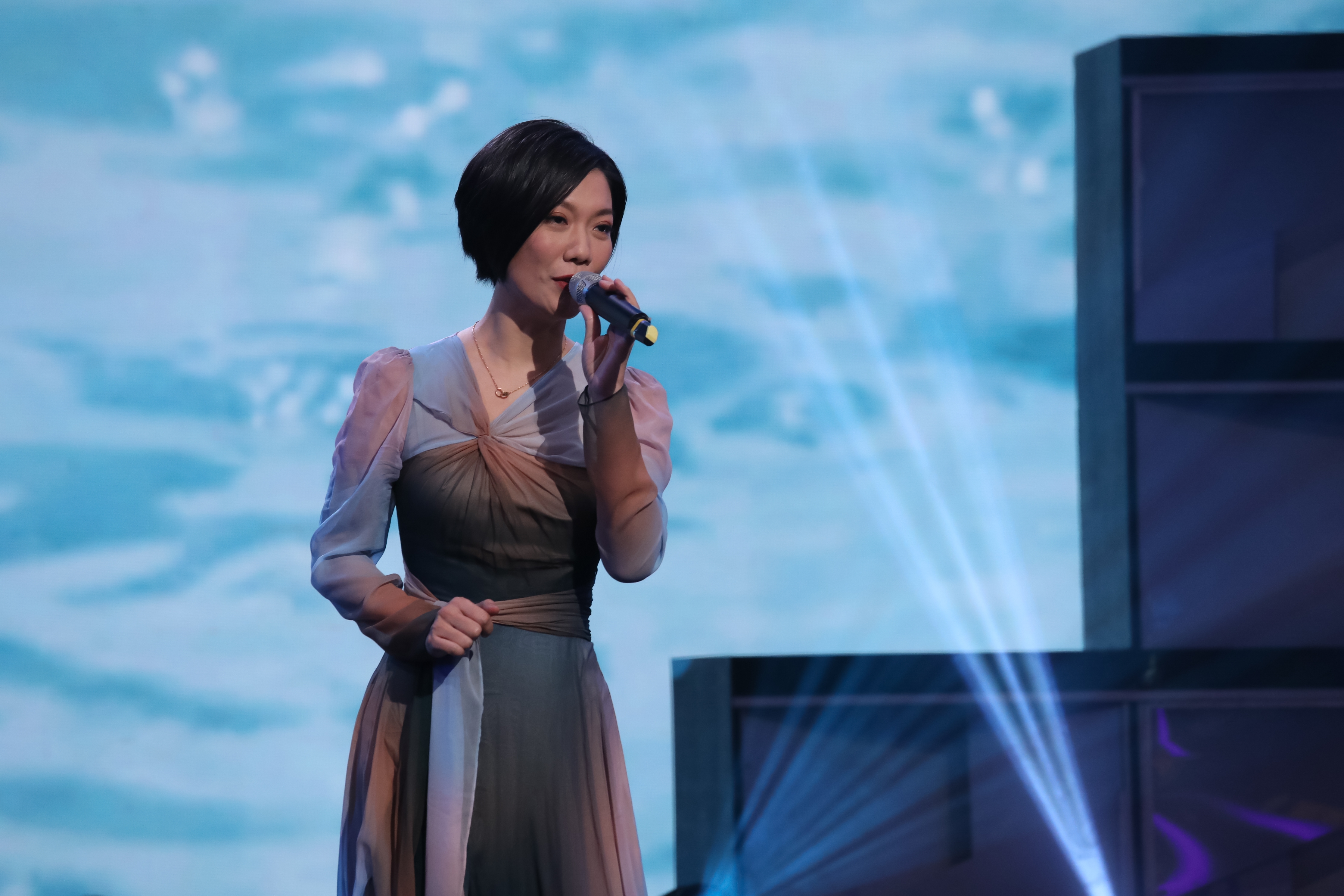 龍婷一直都有穩定表示現，不過呢集就得分略低