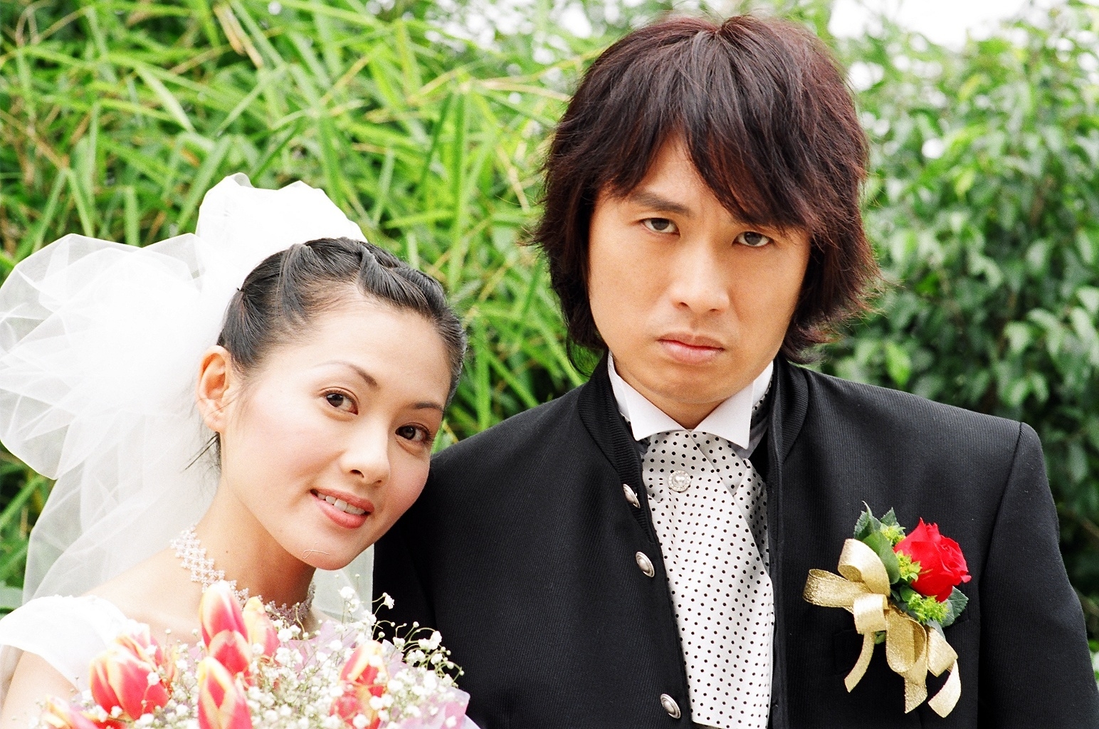 講起《男親女愛》的經典，又怎少得余樂天的「兄弟」兼寵物曱甴「小強」，而一代性感女神李麗珍也曾演出。