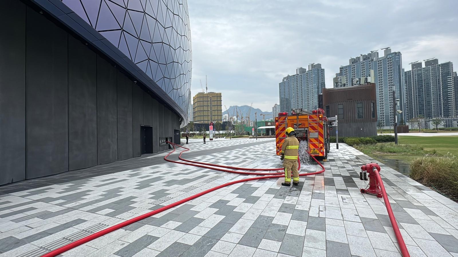 消防到場後，動用一條喉及一隊煙帽隊進行灌救，並於中午12時35分將火救熄。