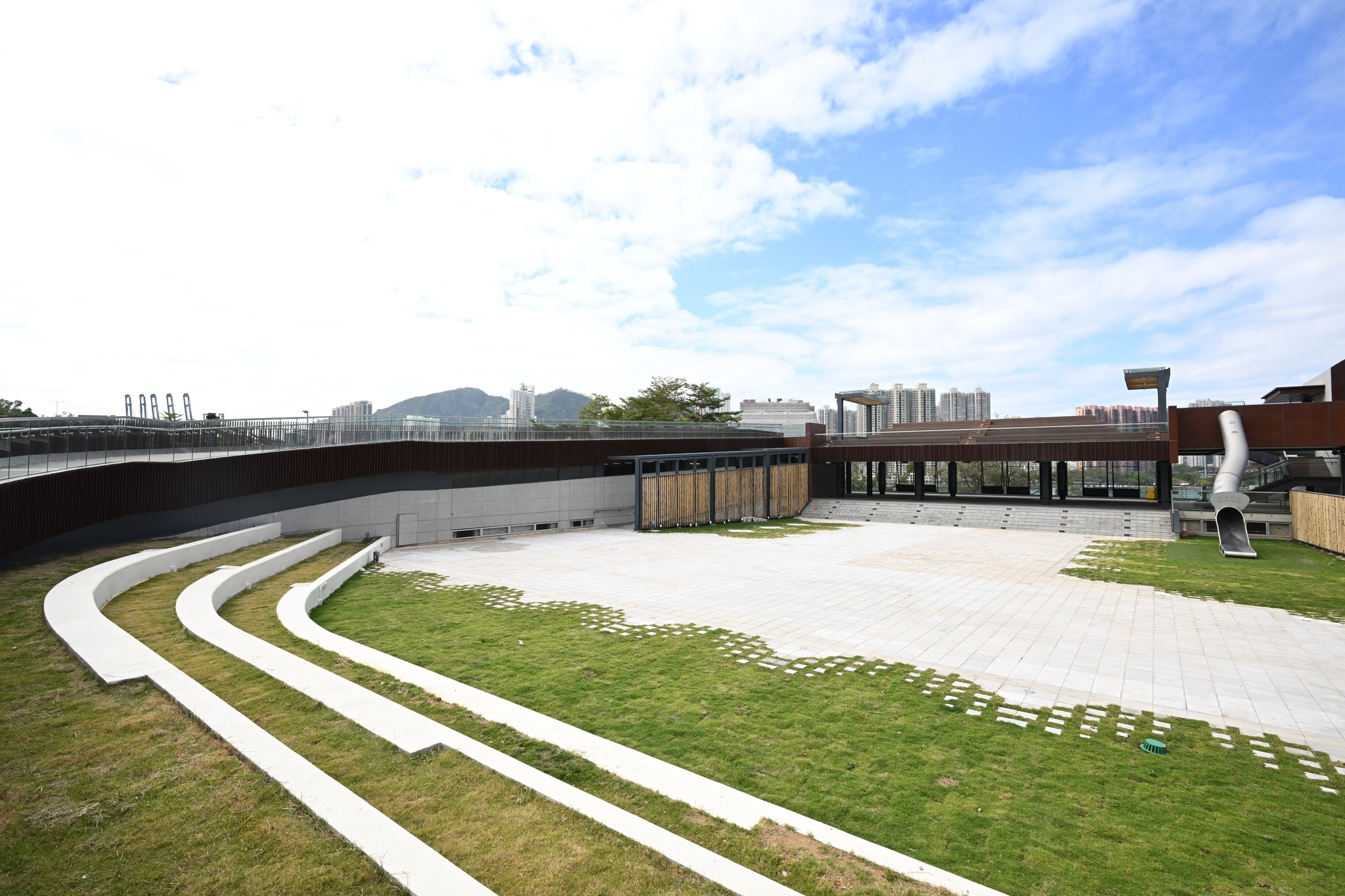 No photo description available.