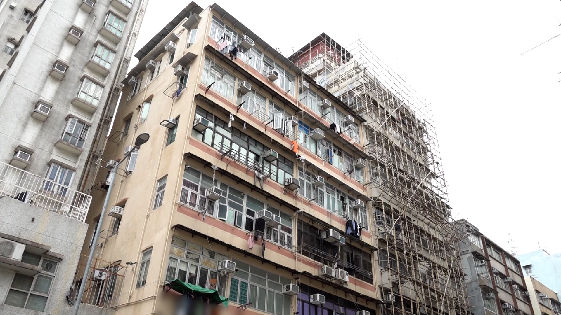 羅小姐當時有報警，不過警方不確定哪個單位是涉事單位，難以跟進。