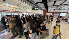 港鐵烏溪沙至鑽石山站今早繁忙時間信號故障  服務受阻1小時令市民返工上學遲到