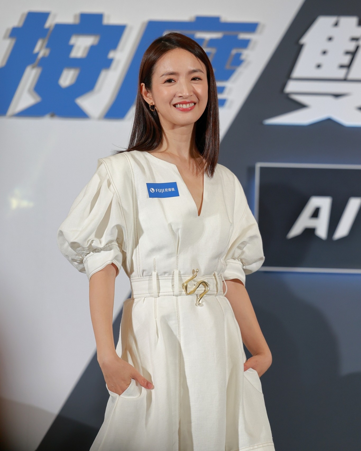 No photo description available.