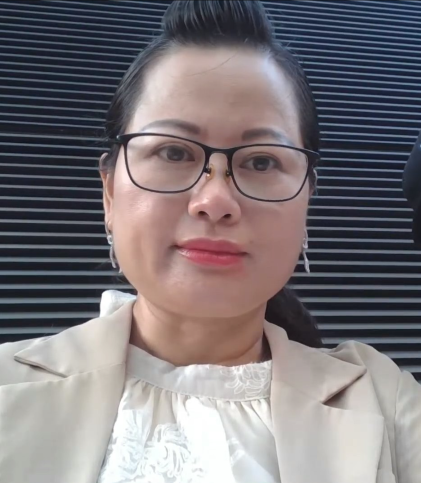 何伯何太互毆案｜法官關注精神狀態　何太：頭都係好暈　公眾旁聽席幾乎滿座