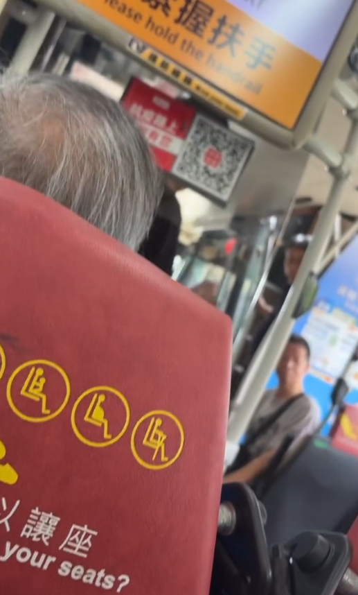 巴士司機高速公路停車與乘客鬧交　情緒激動續揸車嚇怕乘客