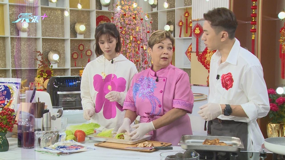 陳曉華下廚自嘲雞手鴨腳 袁偉豪獲肥媽讚好幫手