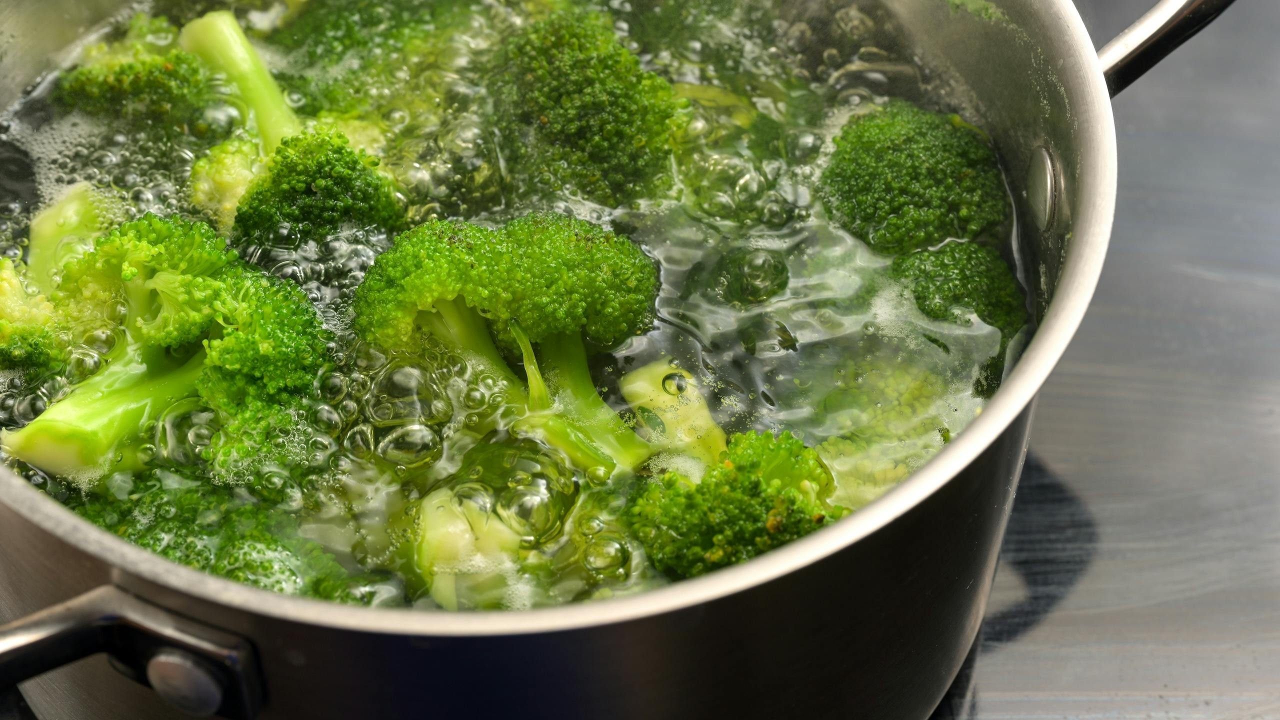 汆、灼、浸、泡| 方曉嵐- 灼見名家