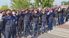 南韓貨車司機不滿油價飆升續罷工 政府擬保持中立暫不介入