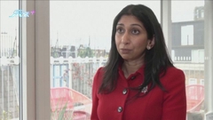 英內政大臣被指駕駛改進課程尋求特殊待遇 辛偉誠考慮展開道德調查