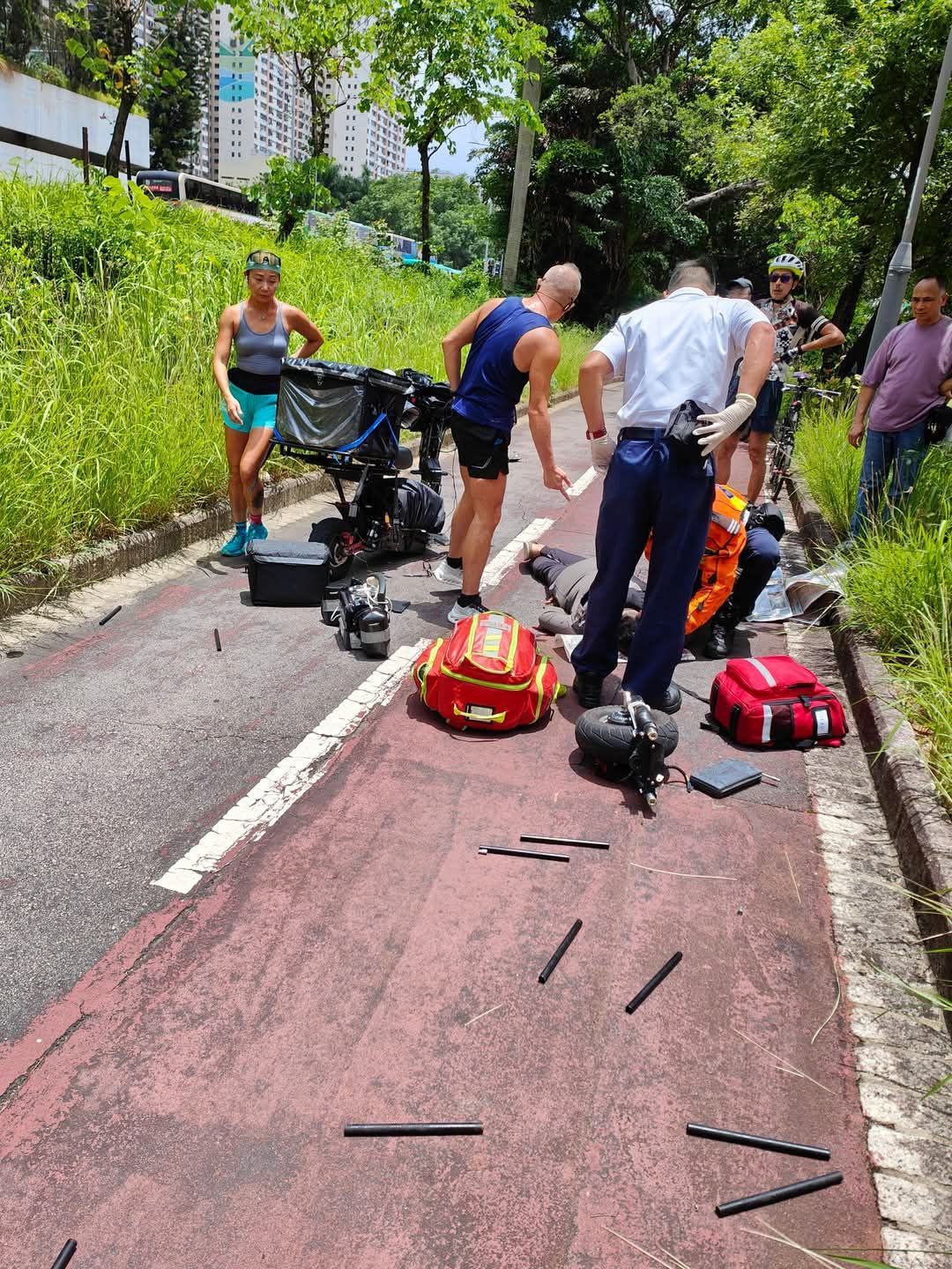 沙田單車徑男子駕電動滑板車「自炒」　滑板車零件四散　事主昏迷