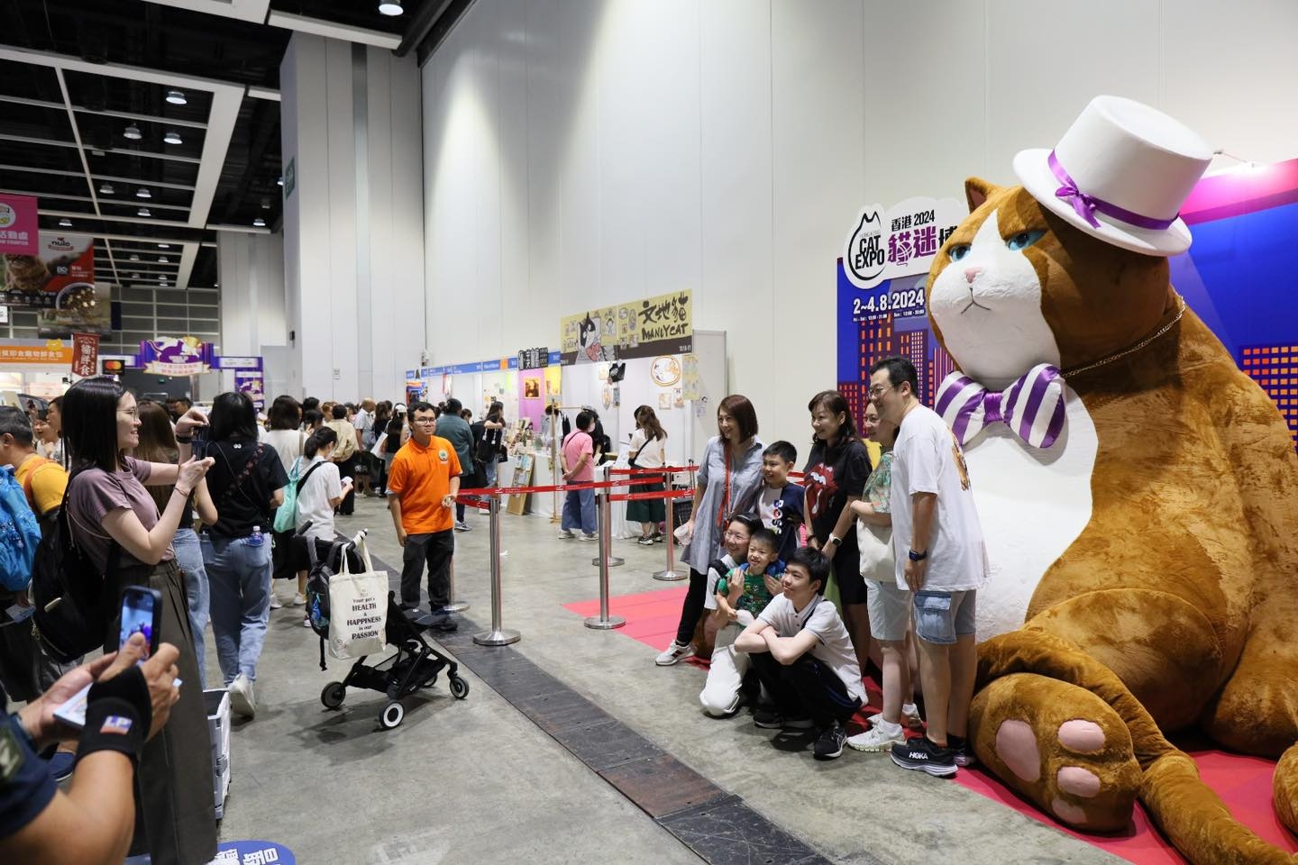 失業搵工｜貓展請Helper＋寵物食品銷售員時薪$100/養貓優先/寓兼職於玩貓/即睇申請資格- 東張+