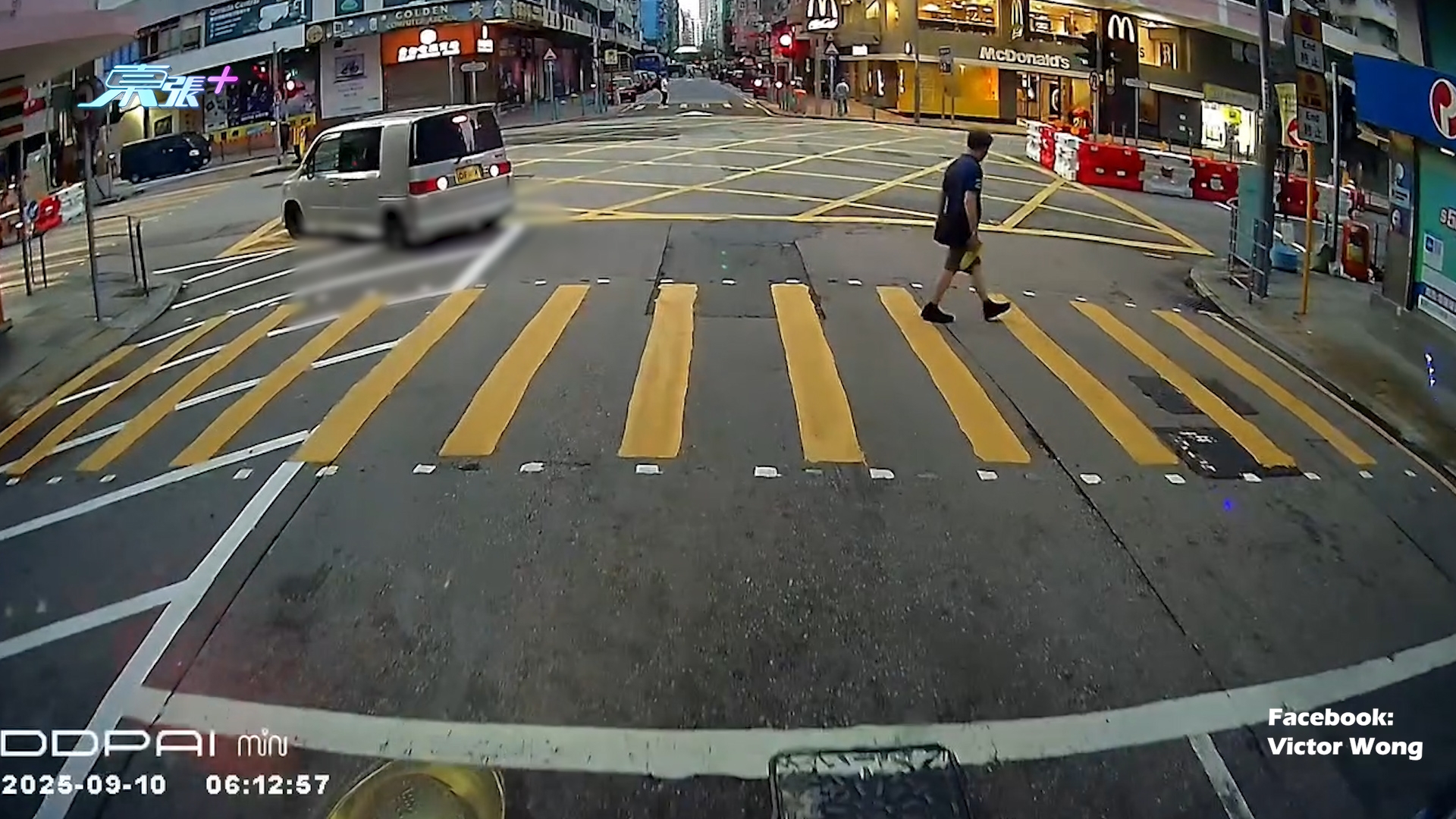 車Cam直擊｜深水埗「馬路炸彈」亂駛黃格來回穿梭　紅燈倒車仲要漠視行人