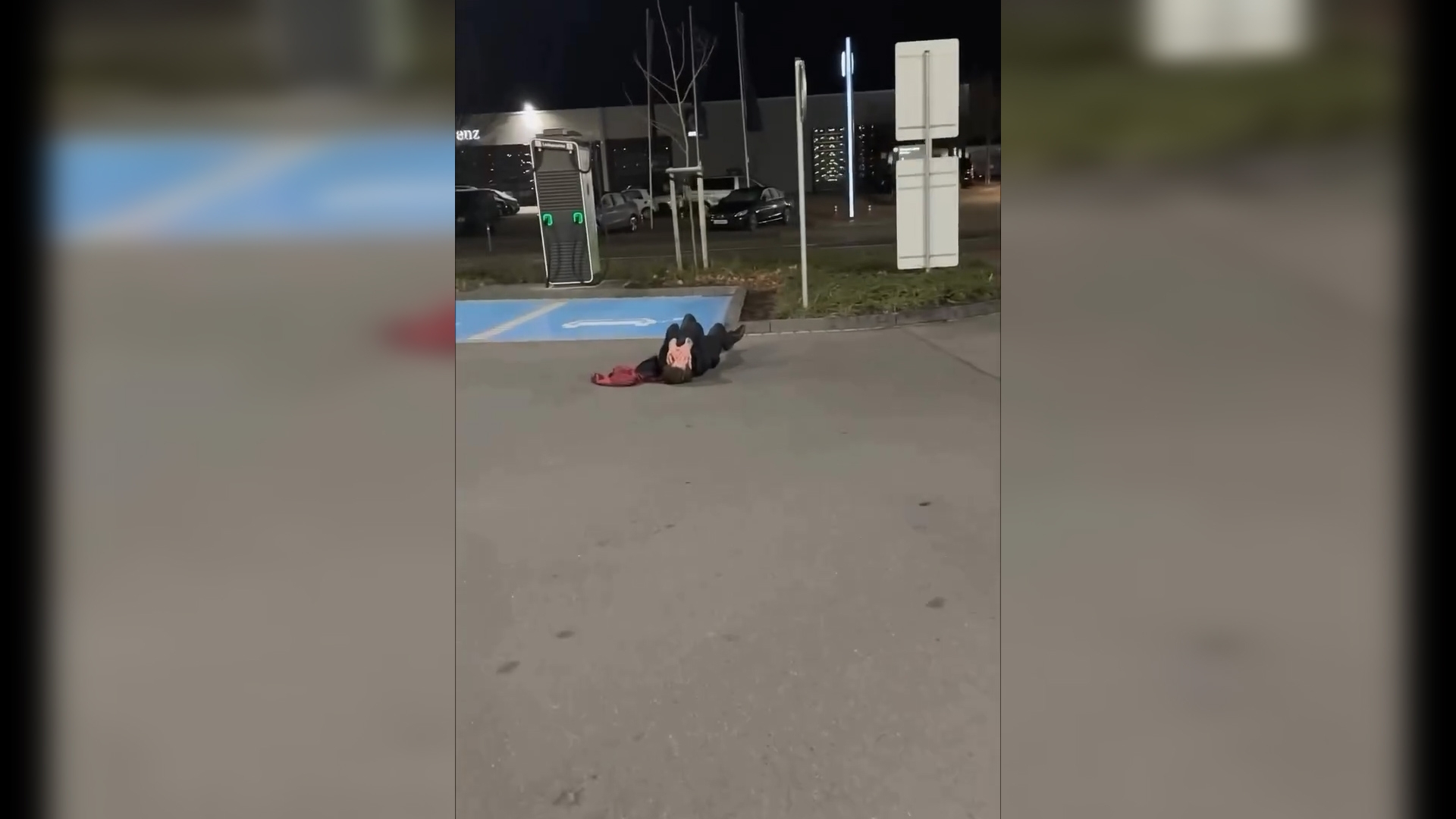 周年紀念放「萬元氣球」飛上天　男友驚喜變驚嚇　女友一句KO全場 (IG@doll_memories)