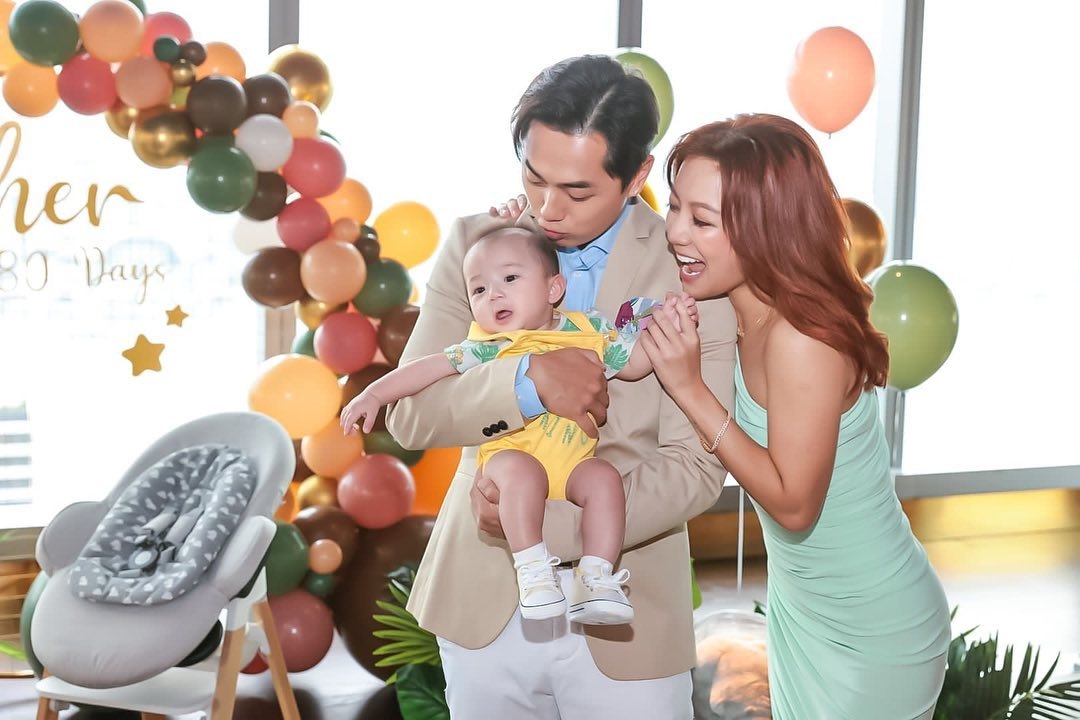 鄭俊弘（Fred）同何雁詩嘅囝囝Asher於今年6月1日出世。