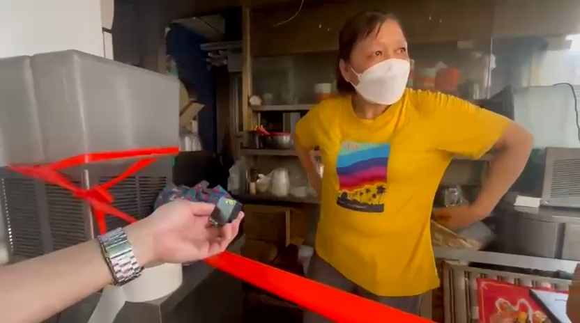 一名店員受訪時稱，未清楚火警的原因和具體損失情況，火警中無人受傷。