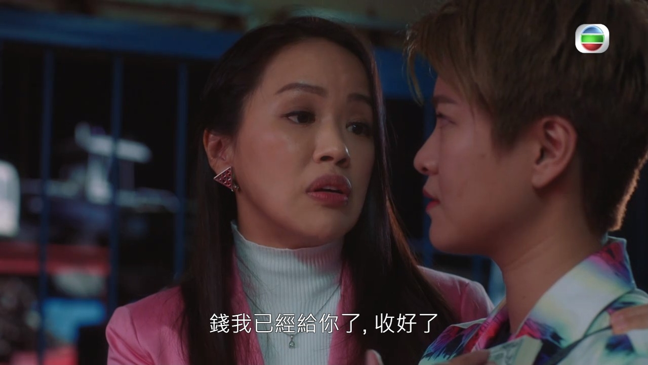 江嘉敏今次個角色雖然聲大大又粗粗魯魯咁，但網民都普遍受落，仲讚佢大有進步。