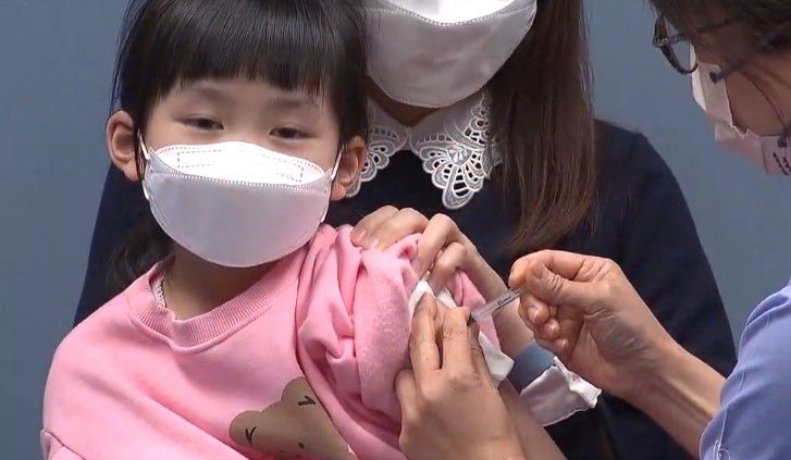 醫生籲「儘早打疫苗」
