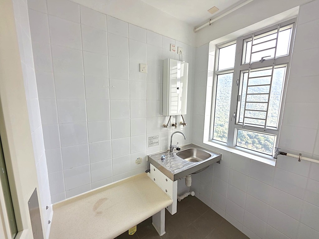 可能是水槽的圖像