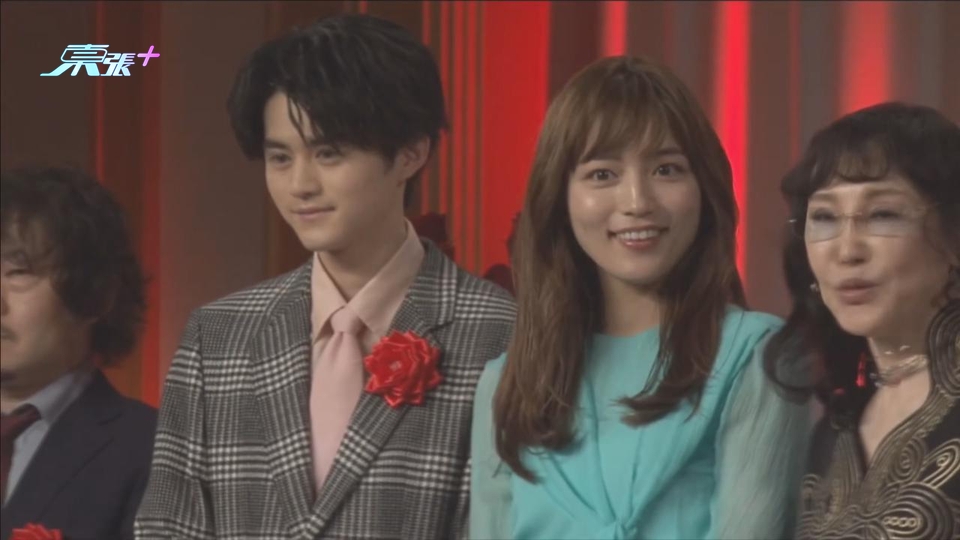 (國語)主演話題劇再獲獎項肯定 川口春奈與拍檔親臨領獎
