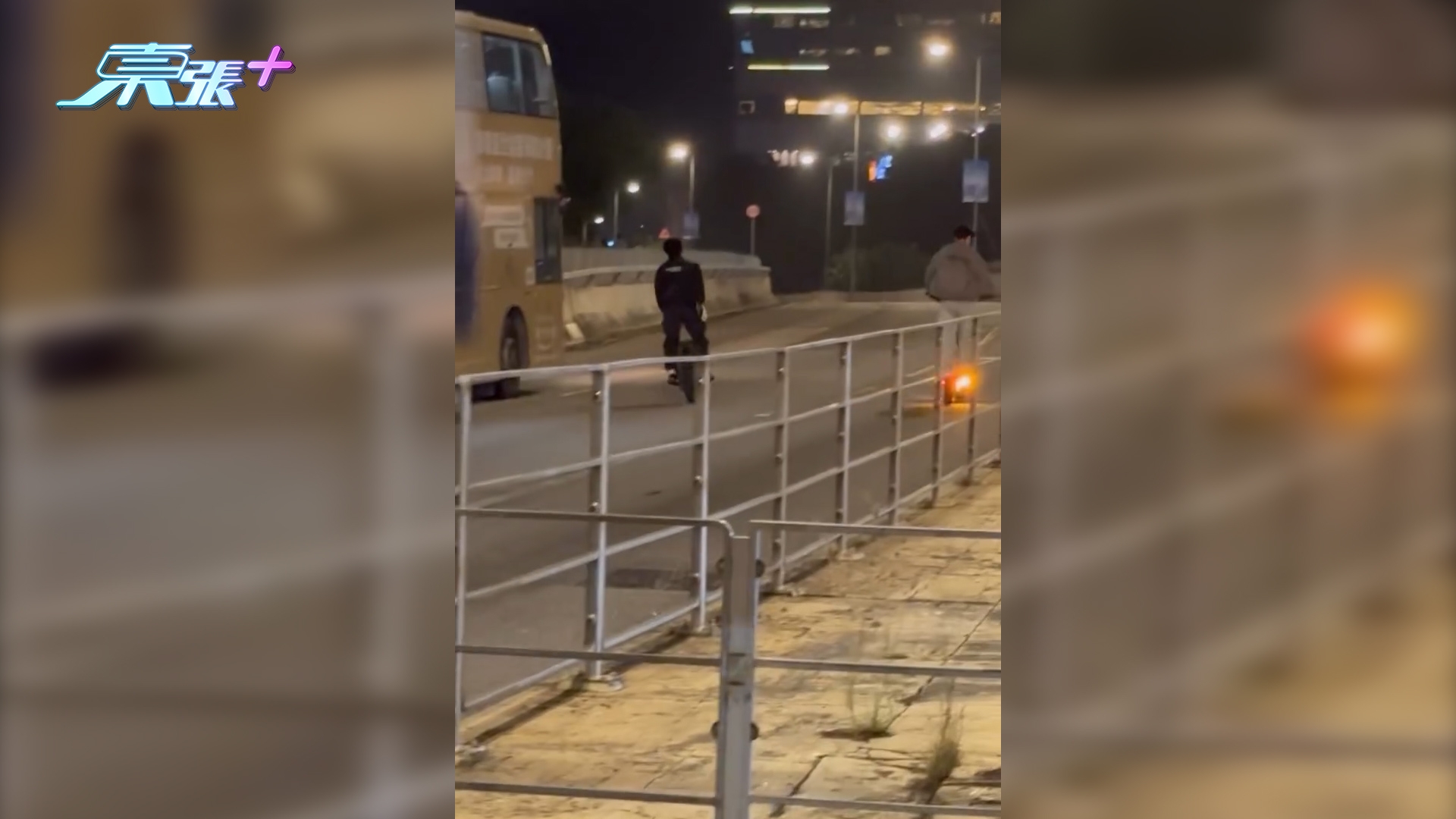 東張西望報料｜沙田兩男公然踩風火輪及電動滑板車　拍攝者：係咪CLS