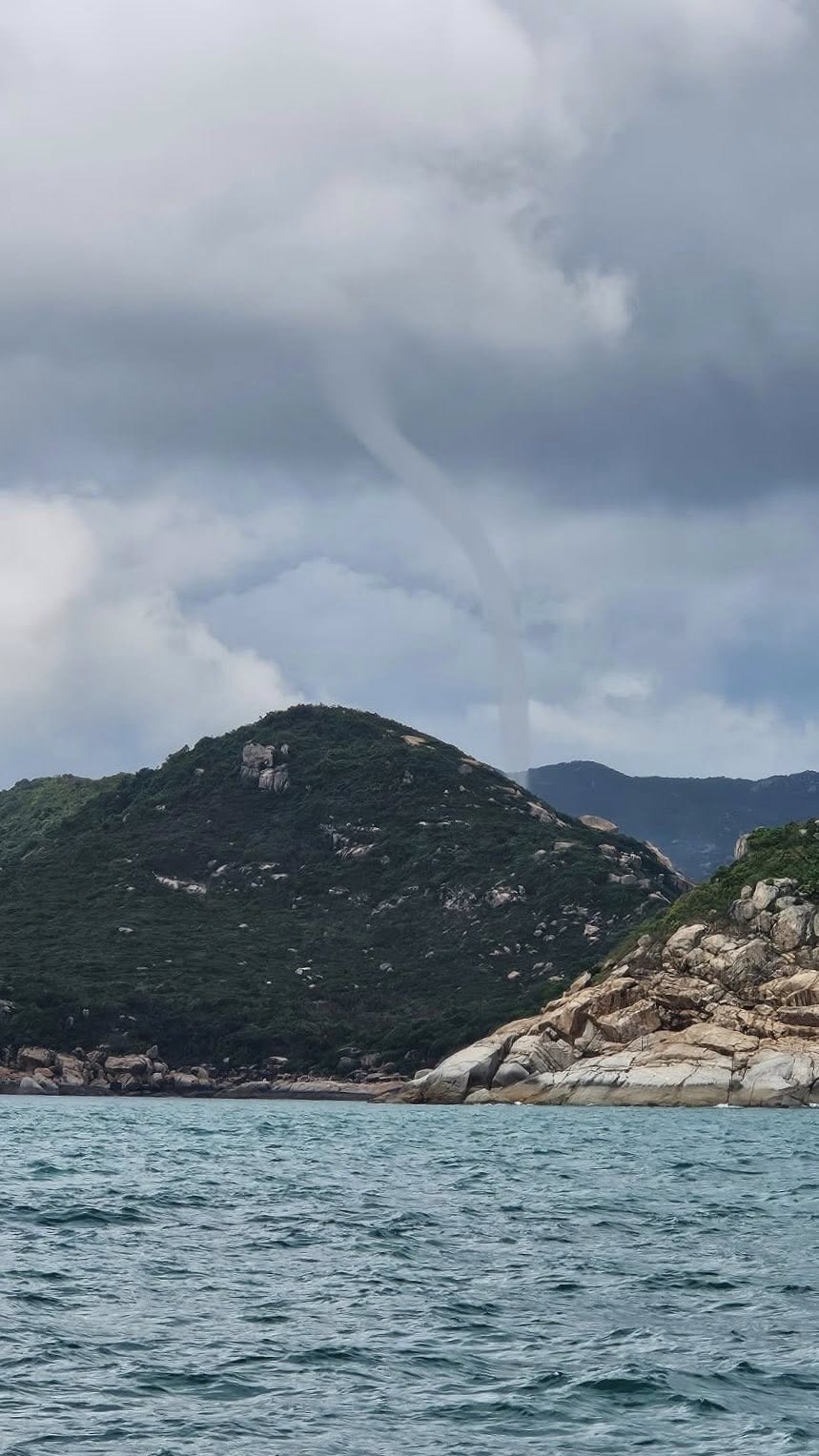 水龍捲再現南丫島海面　天文台：俗稱「龍吸水」　兩原因解釋成因