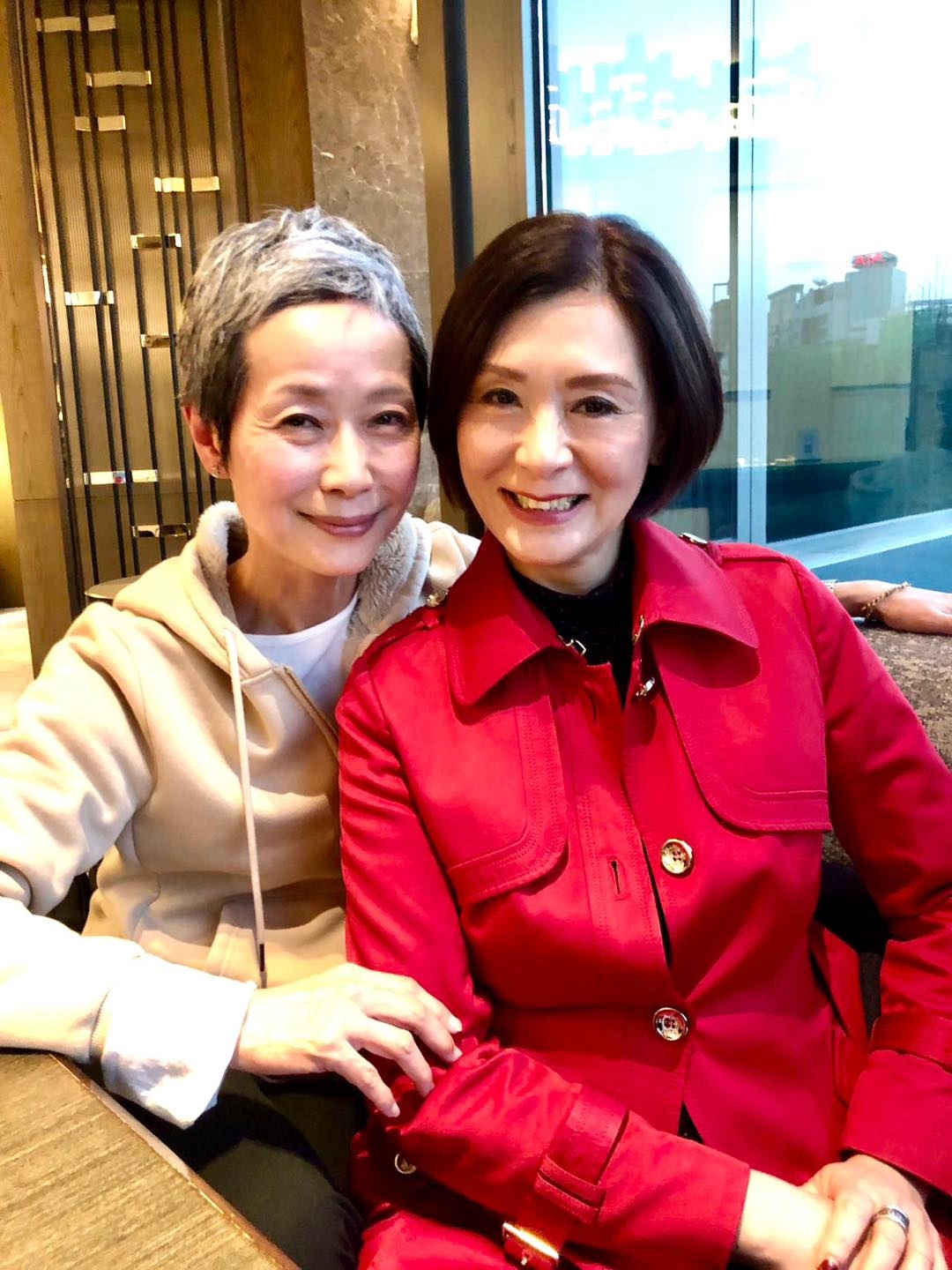 資深傳媒人汪曼玲日前跟夏文汐及葉童相聚。