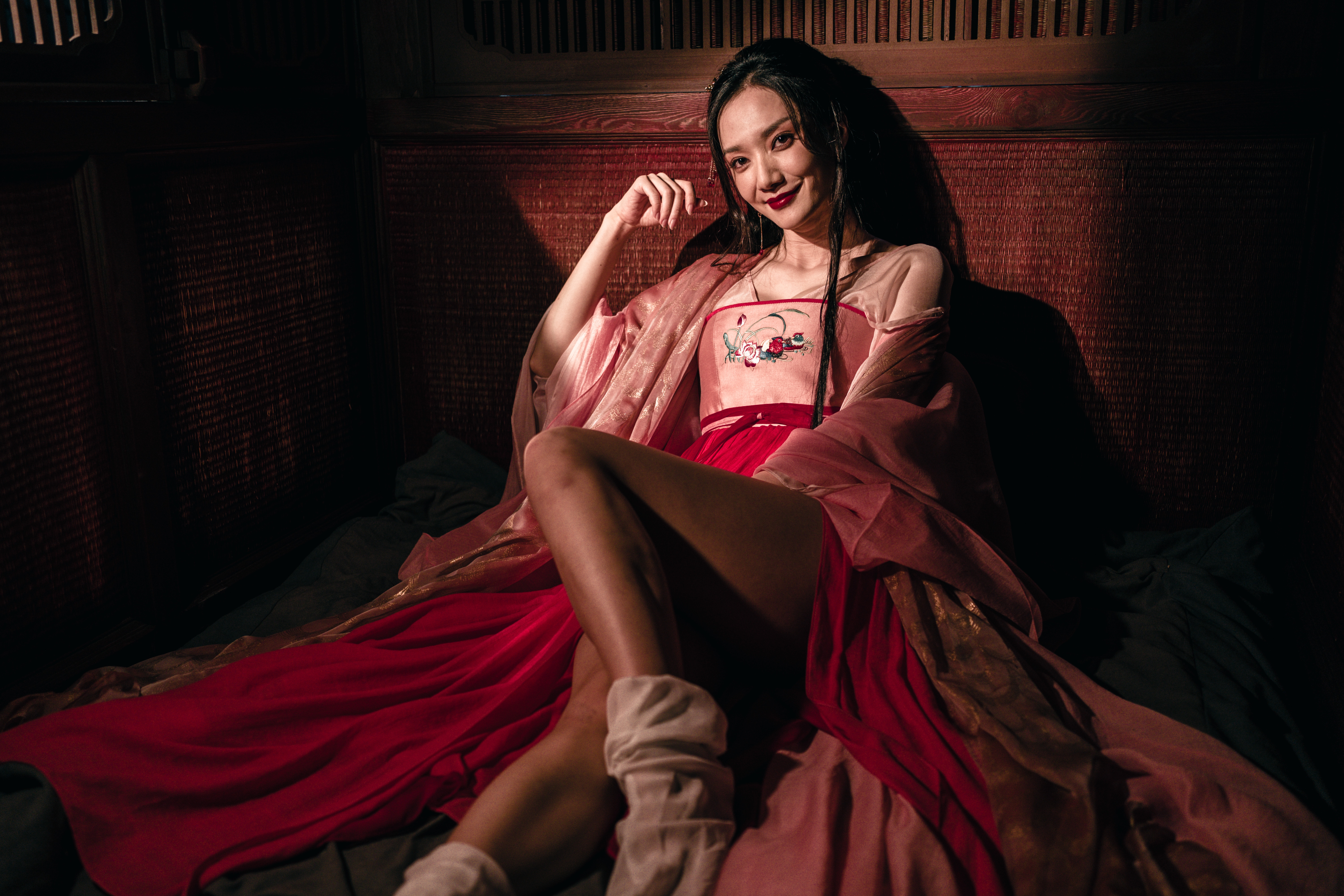 王君馨首次跟甄子丹合作，覺得獲益良多。