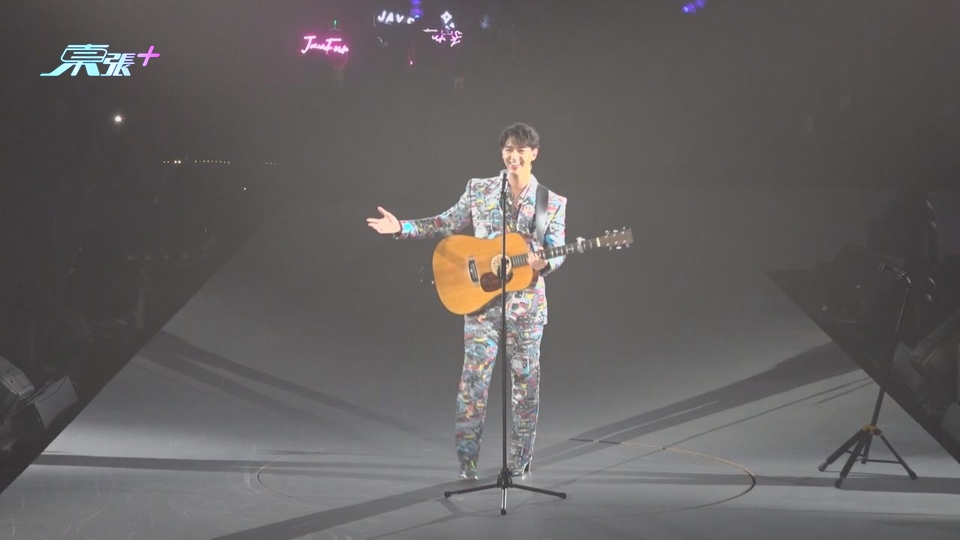 騷前除下八號風球 馮允謙首個個唱順利開騷