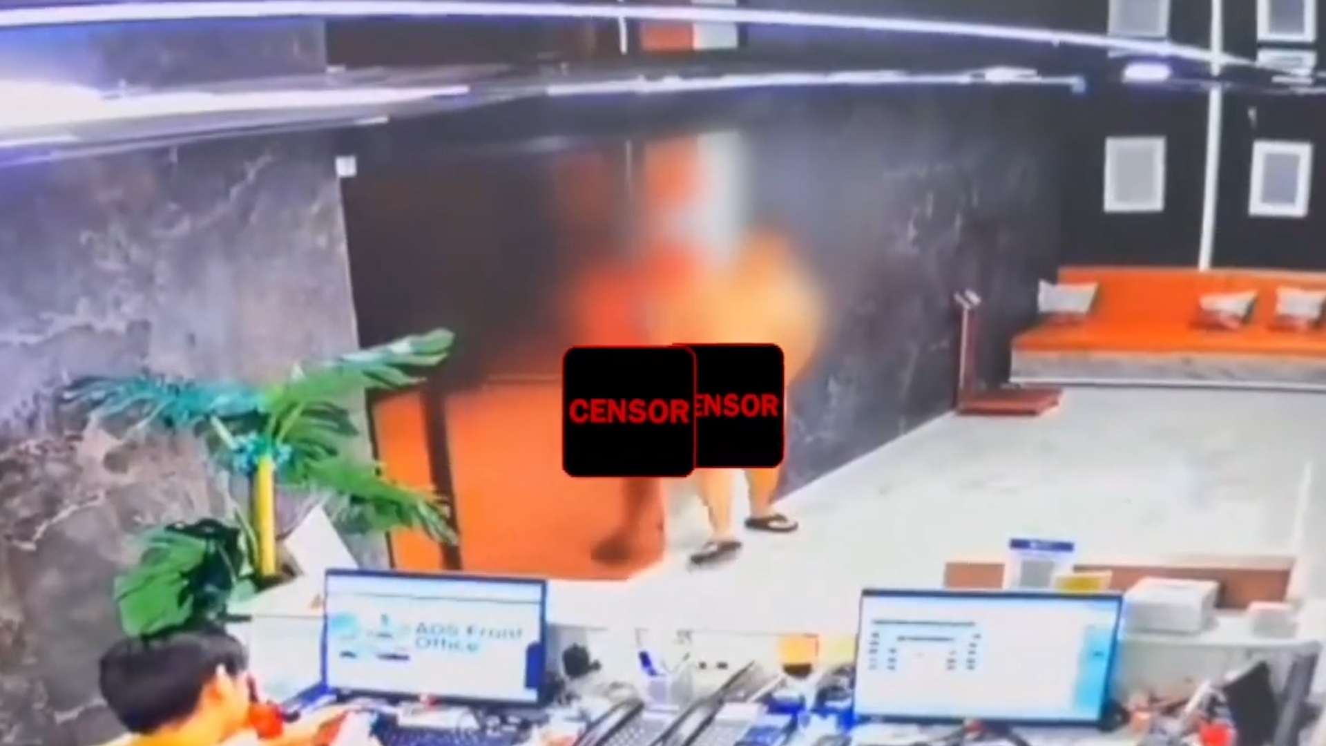 中國男去芭堤雅召妓慘遭「變性人」襲擊　全裸衝出房間求助全被拍下