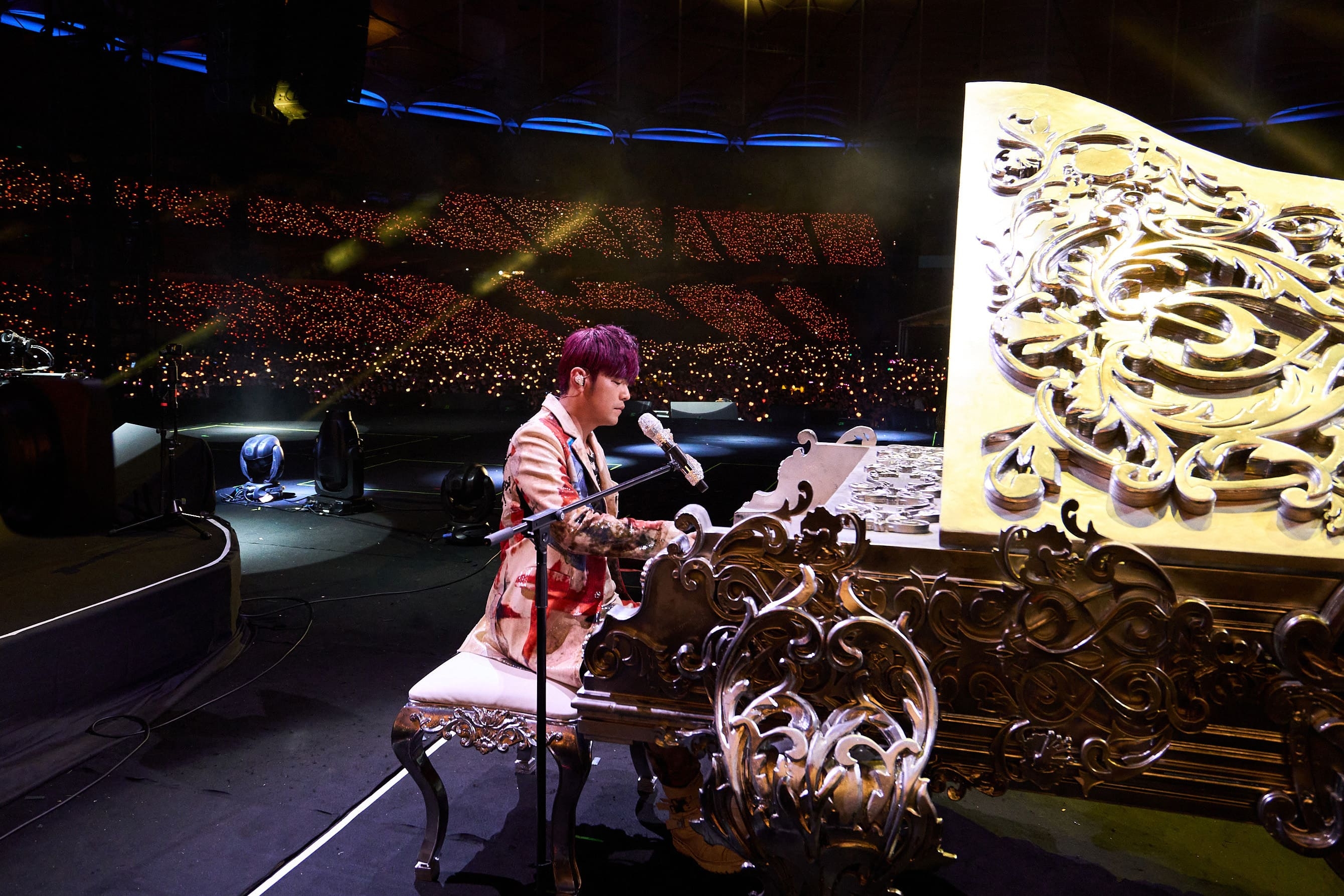 「周杰倫嘉年華世界巡迴演唱會2023香港站」落實喺 今年5月5號喺中環海濱活動空間舉行。