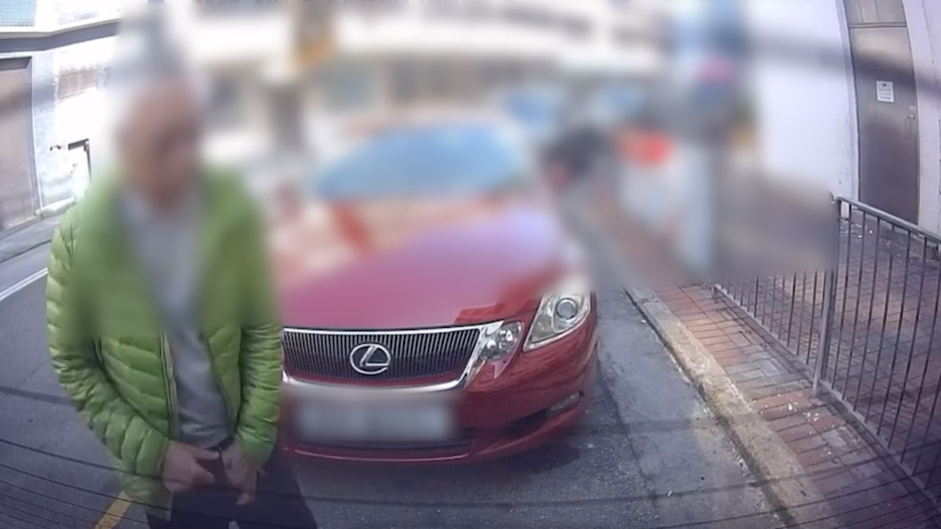 大角咀無品男隨地小便過程全被車Cam拍下