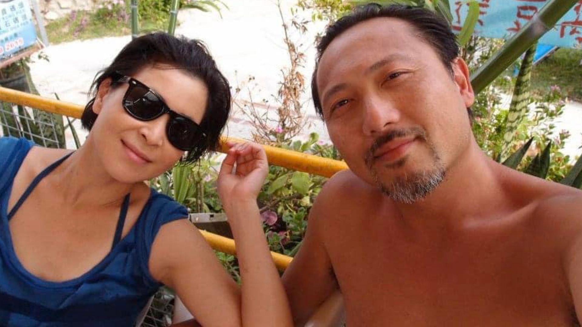 蘇玉華於2020年與拍拖25年嘅潘燦良登記註冊結婚。