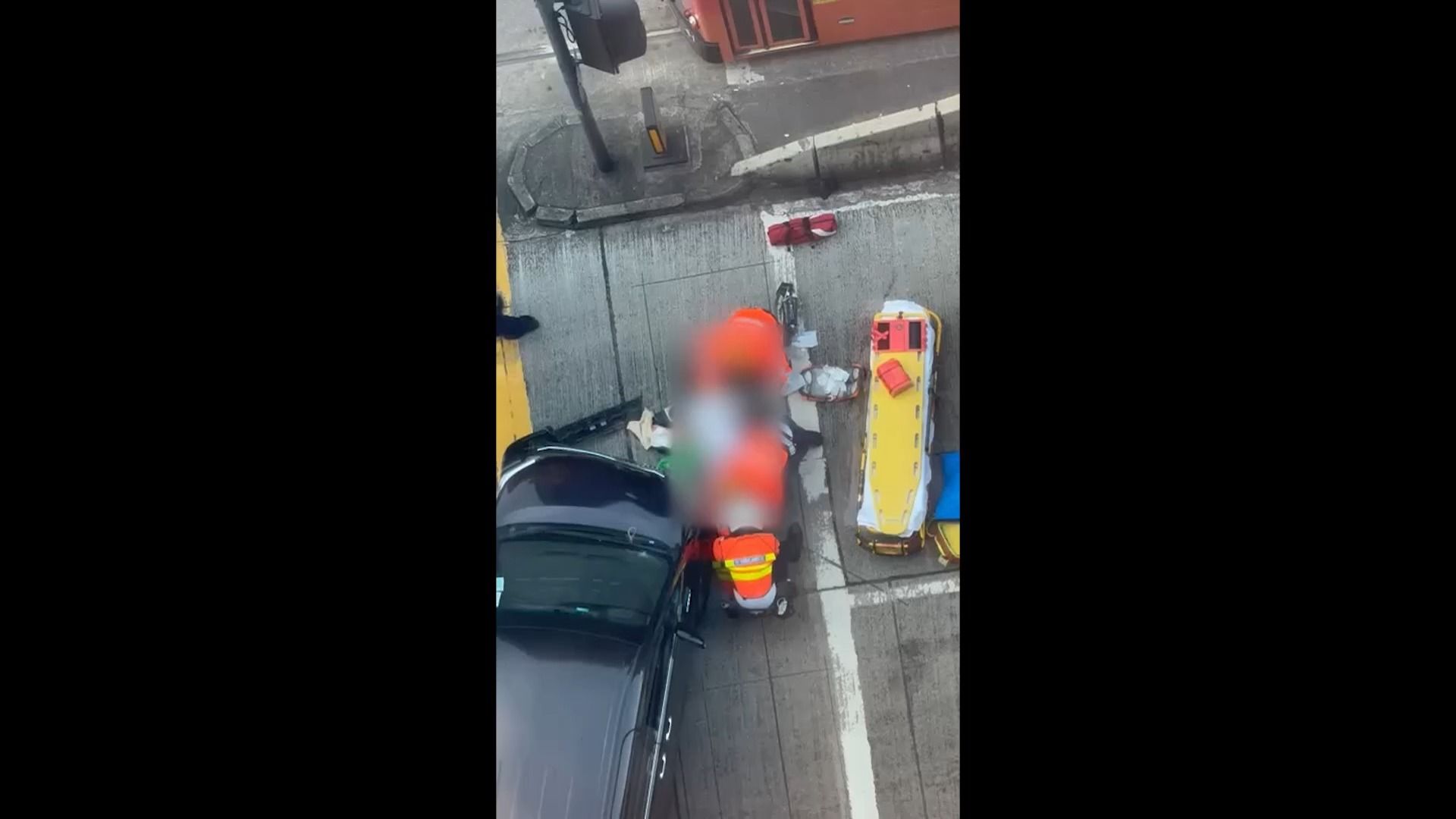 東張西望報料｜北角長康街嚴重交通意外 觀眾拍下片段目擊搶救過程 - 東張+