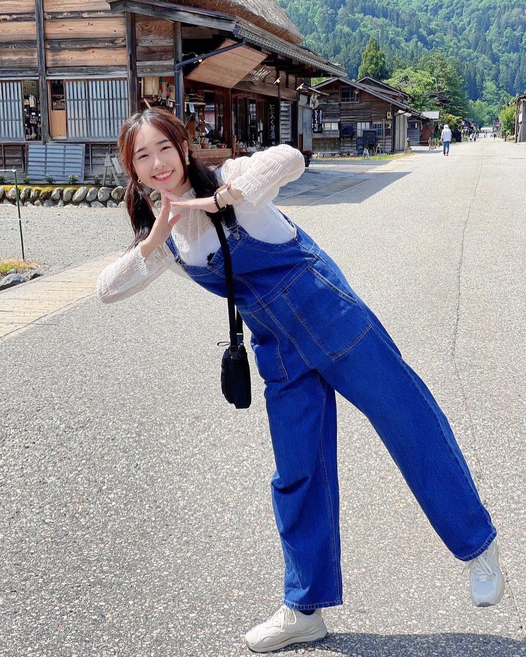 暉哥話好期待去一個位於森林嘅美術館