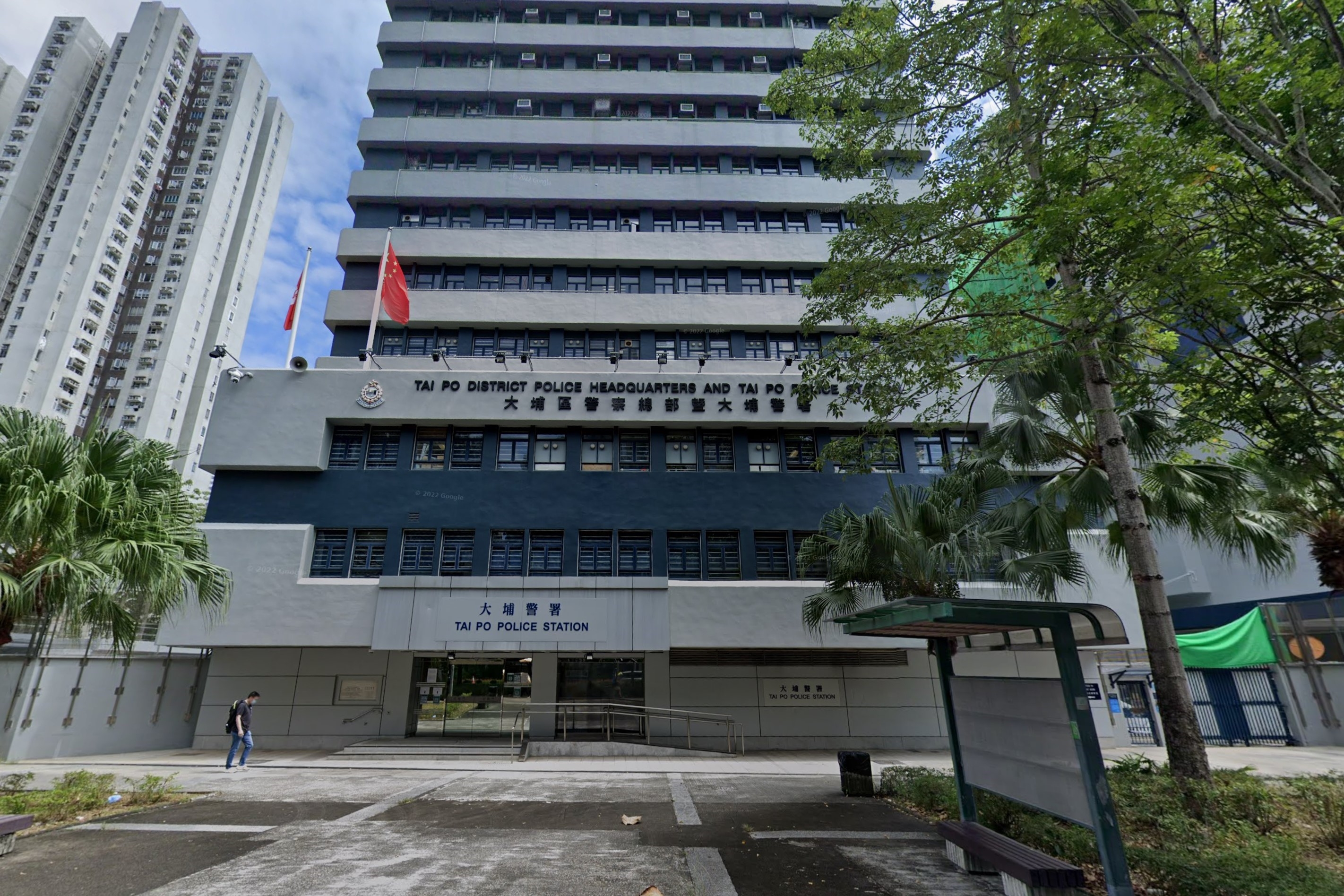 警方經初步調查，案件列「爆竊」，交由大埔警區刑事調查隊跟進，暫未有人被捕。（Google街景截圖）
