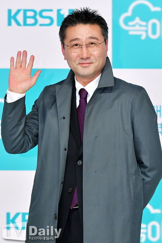 藍色大海的傳說》、《玉氏夫人傳》等熱門韓劇「黃金綠葉」演員崔廷宇去世，享壽69歲！曾是反派、爸爸專業戶- KSD 韓星網(明星)