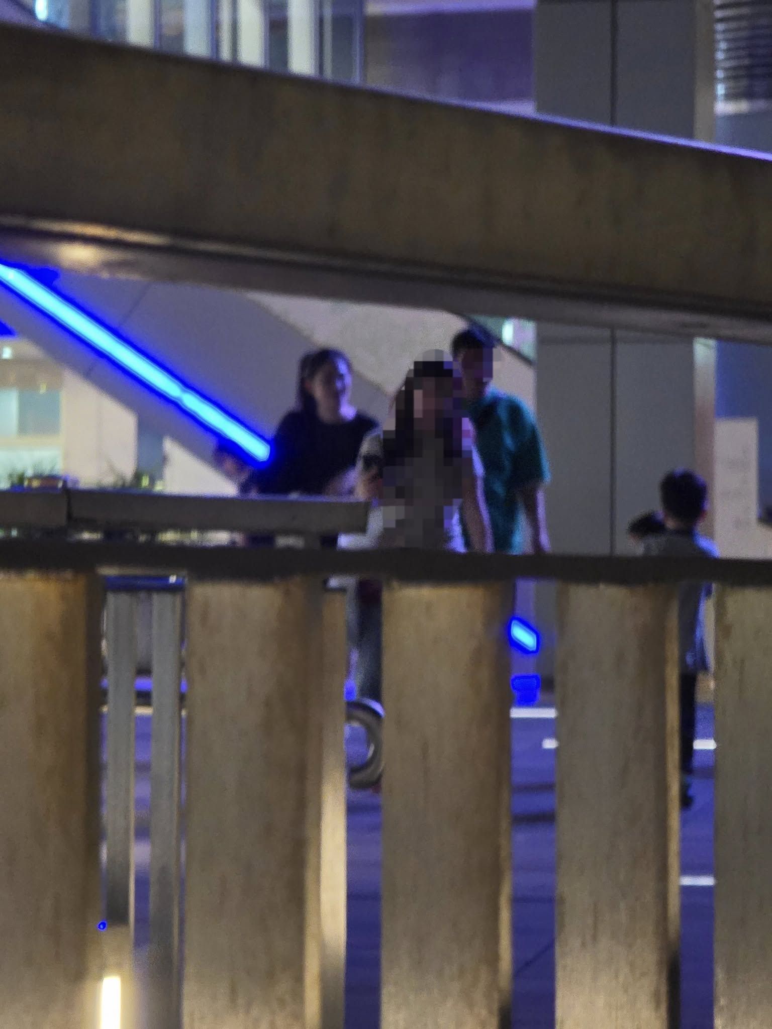 油塘「借錢黨」出沒向途人索錢